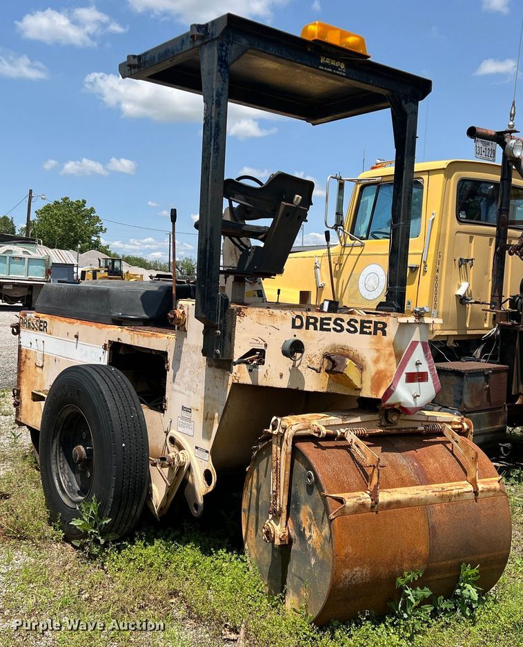 image for item LB9363 Dresser S4-6B  double drum roller