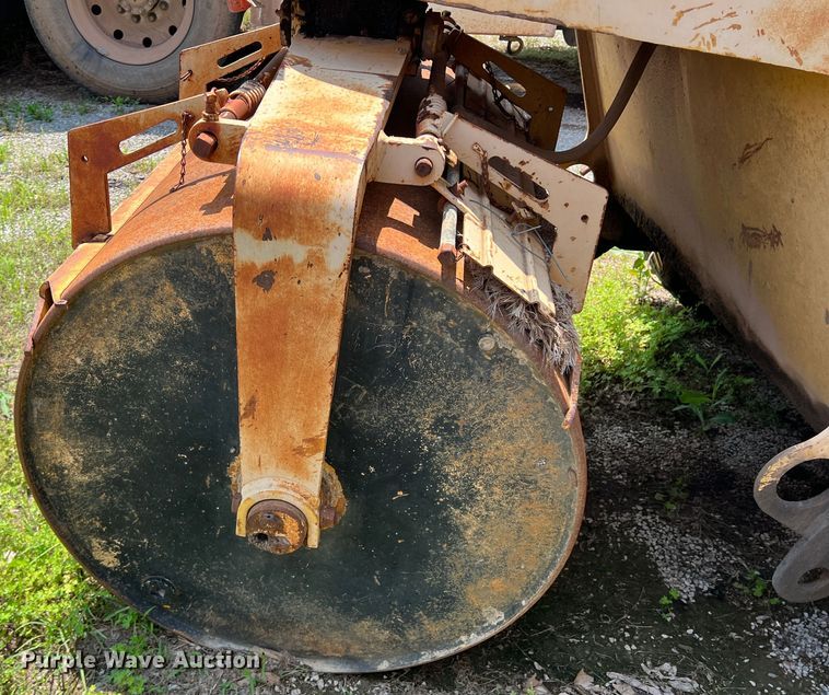 image for item LB9363 Dresser S4-6B  double drum roller