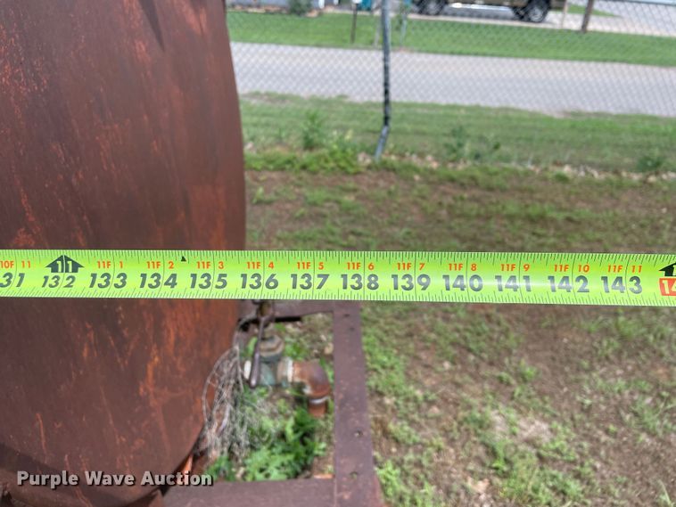 image for item LB9364 Steel water tank