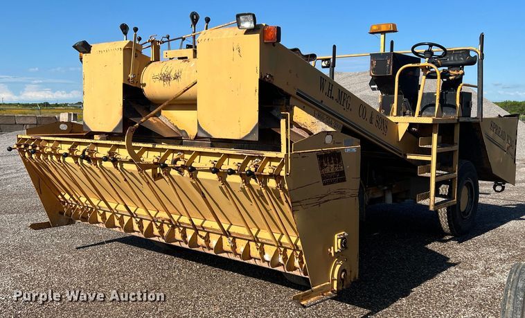 image for item LB9376 WHS 116  chip spreader