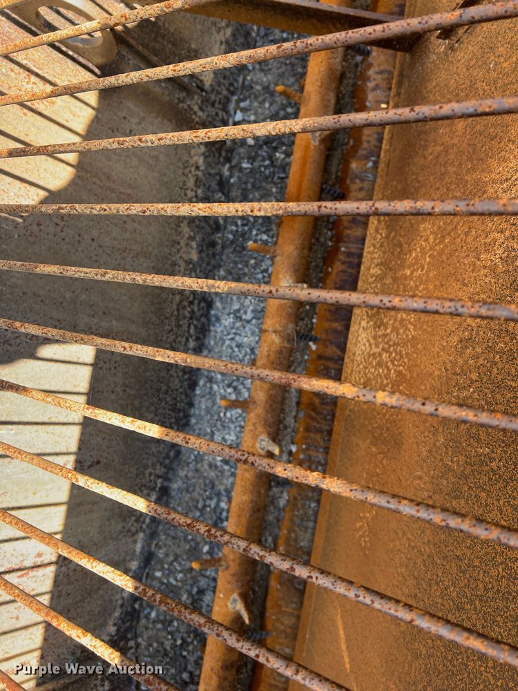 image for item LB9376 WHS 116  chip spreader