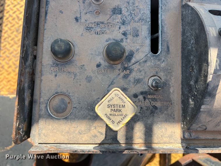 image for item LB9376 WHS 116  chip spreader