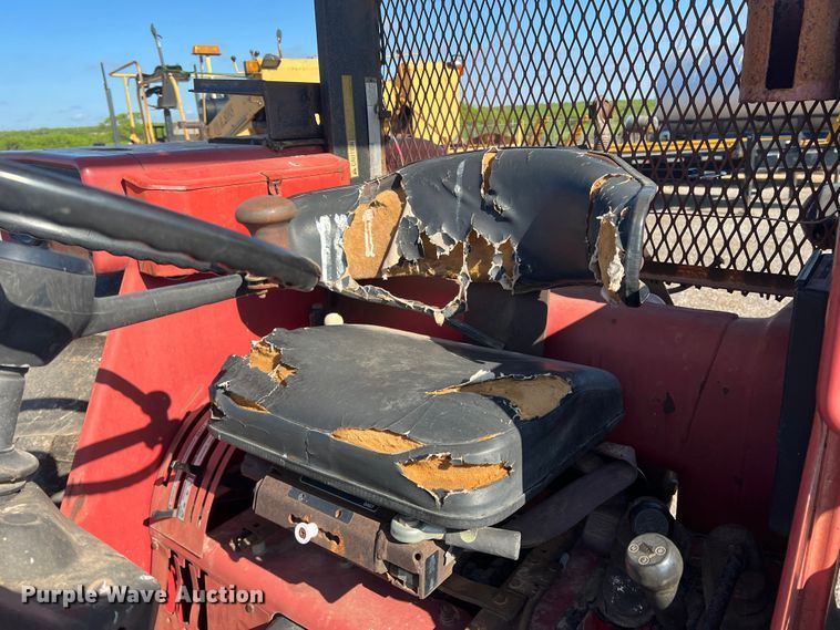 image for item LB9377 1993 Case IH 895  tractor