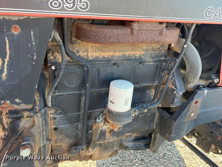 image for item LB9377 1993 Case IH 895  tractor