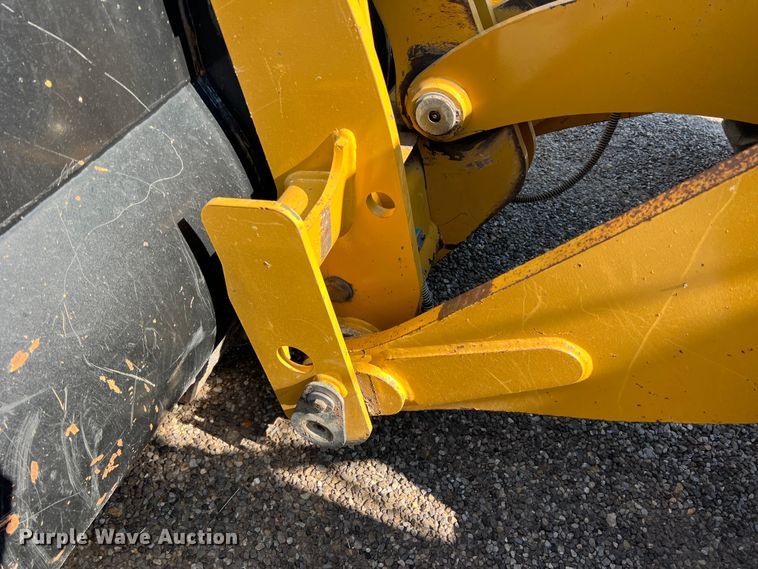 image for item LB9378 2016 Caterpillar 918M  wheel loader