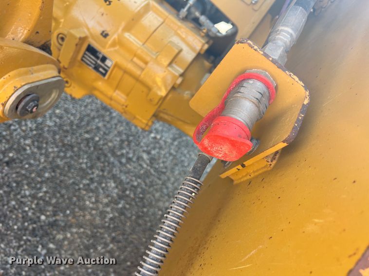 image for item LB9378 2016 Caterpillar 918M  wheel loader