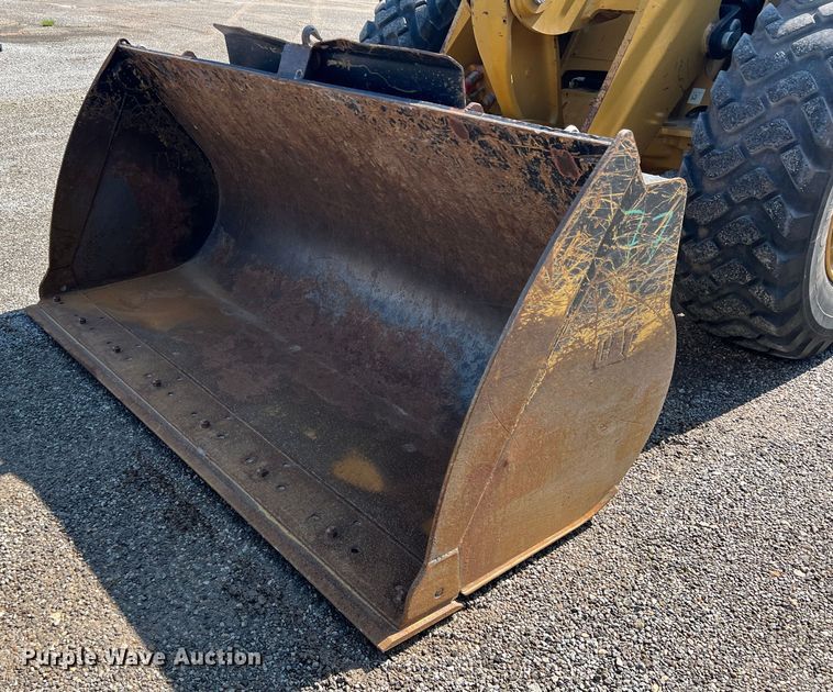 image for item LB9378 2016 Caterpillar 918M  wheel loader