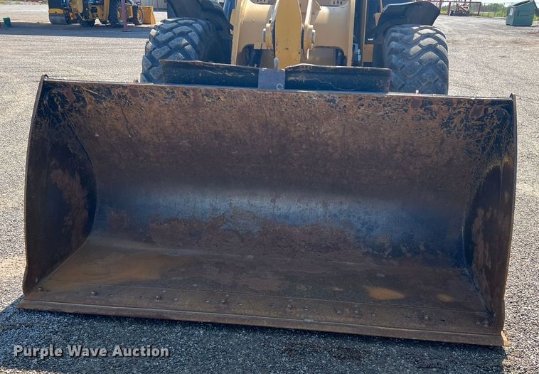 image for item LB9378 2016 Caterpillar 918M  wheel loader