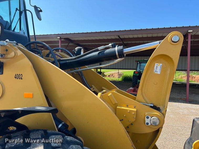 image for item LB9378 2016 Caterpillar 918M  wheel loader