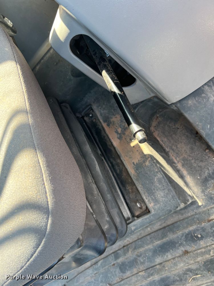 image for item LB9378 2016 Caterpillar 918M  wheel loader