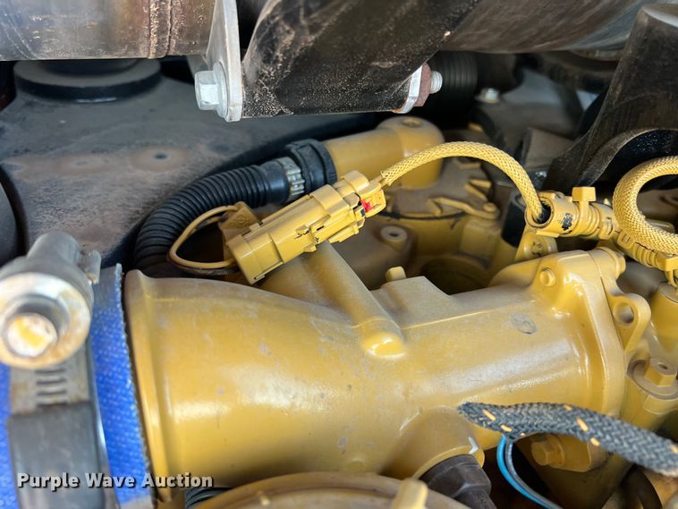 image for item LB9378 2016 Caterpillar 918M  wheel loader