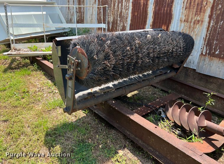 image for item LB9379 Sweepster RHFAM7  broom