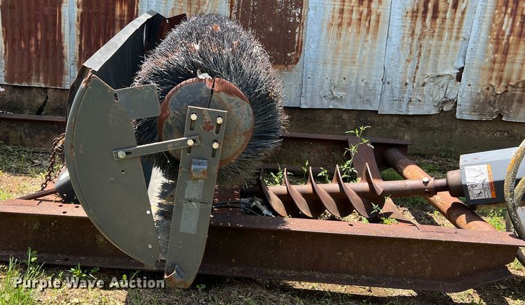 image for item LB9379 Sweepster RHFAM7  broom