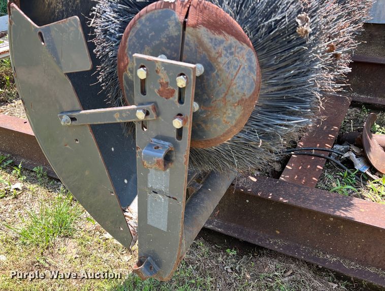 image for item LB9379 Sweepster RHFAM7  broom