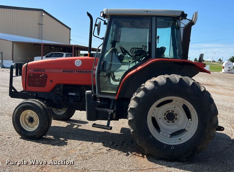 image for item LB9380 2000 Massey Ferguson 4263  tractor