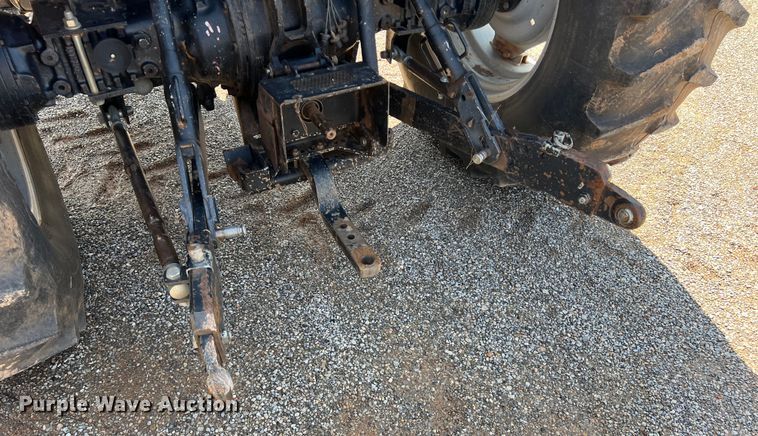 image for item LB9380 2000 Massey Ferguson 4263  tractor