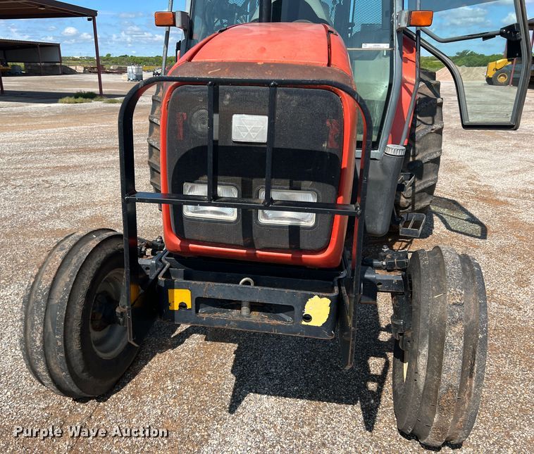 image for item LB9380 2000 Massey Ferguson 4263  tractor