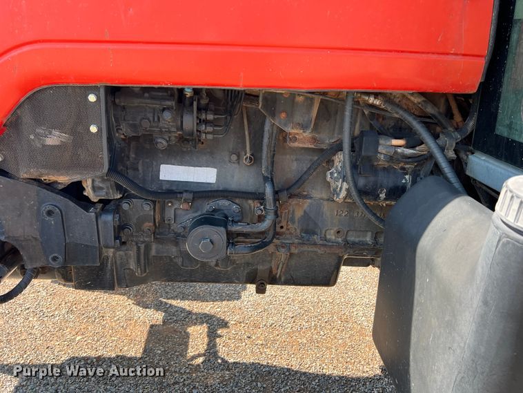 image for item LB9380 2000 Massey Ferguson 4263  tractor