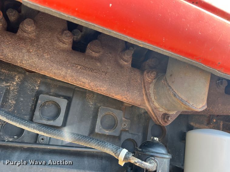 image for item LB9380 2000 Massey Ferguson 4263  tractor