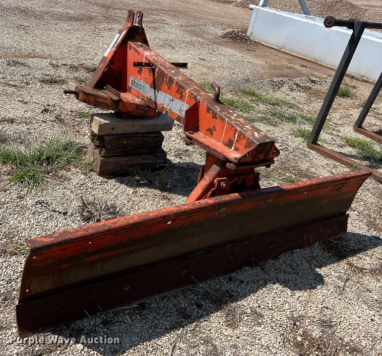 image for item LB9386 Massey Ferguson MF227  dozer blade