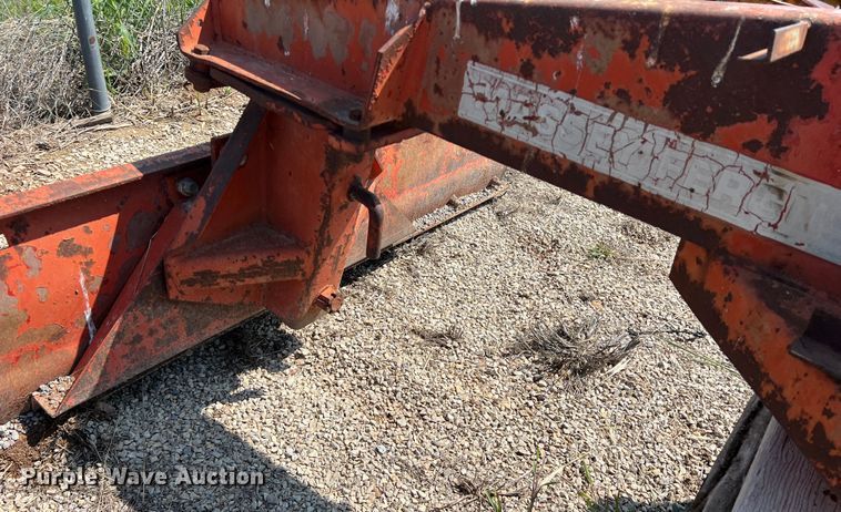 image for item LB9386 Massey Ferguson MF227  dozer blade