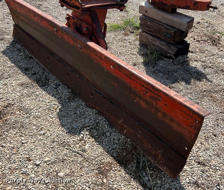 image for item LB9386 Massey Ferguson MF227  dozer blade