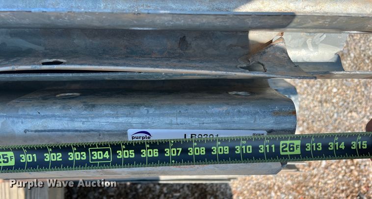 image for item LB9391 Approximately 100 guard rails