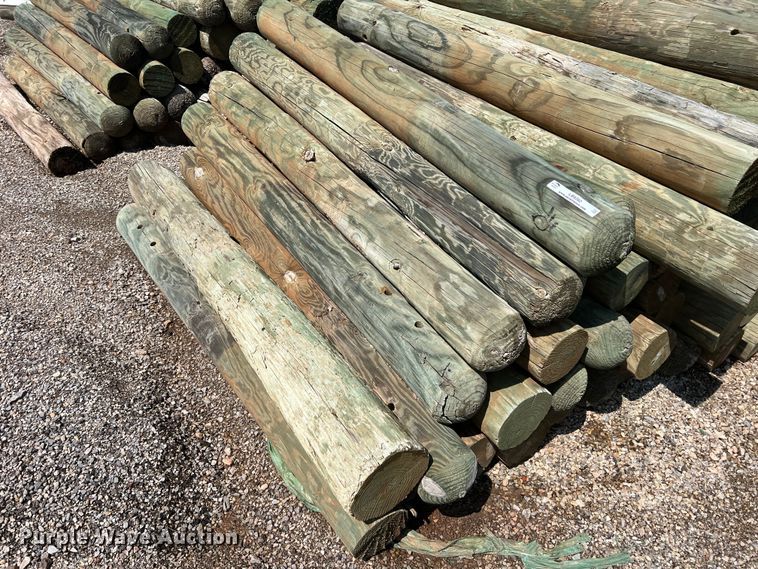 image for item LB9392 Approximately 250 posts