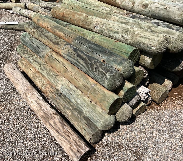 image for item LB9392 Approximately 250 posts