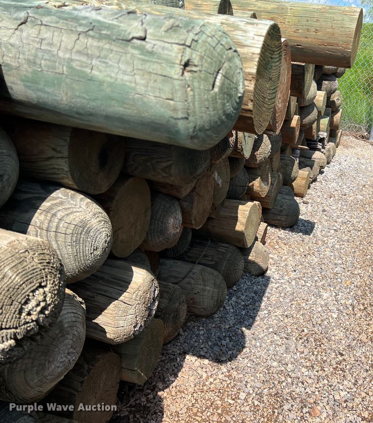 image for item LB9392 Approximately 250 posts