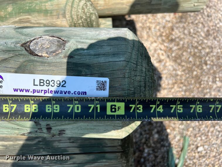 image for item LB9392 Approximately 250 posts