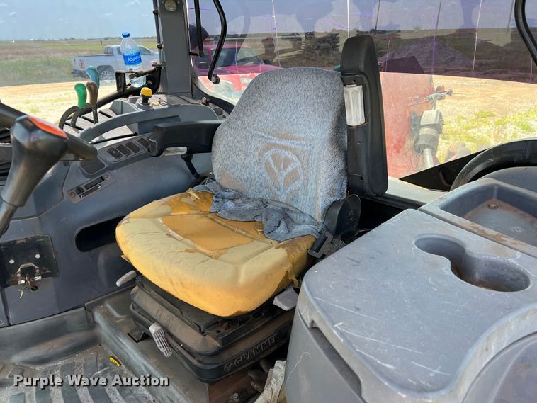image for item LB9393 2008 New Holland T6020  tractor