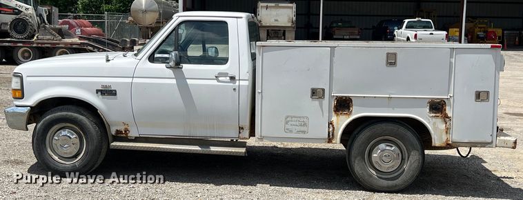 image for item LG9210 1993 Ford F250  utility bed pickup truck