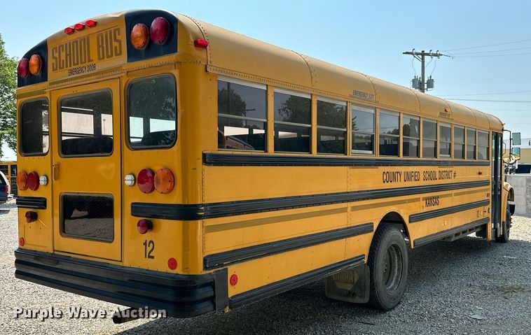 image for item LG9270 2002 American  school bus