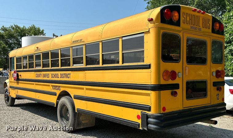 image for item LG9270 2002 American  school bus