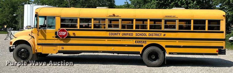 image for item LG9271 2002 American  school bus