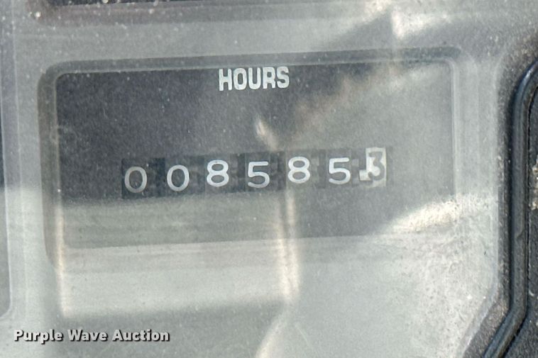 image for item LG9271 2002 American  school bus