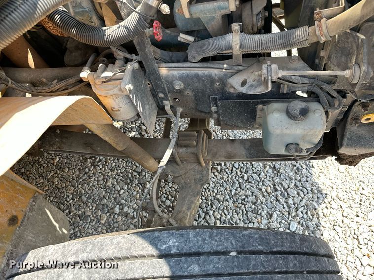 image for item LG9271 2002 American  school bus