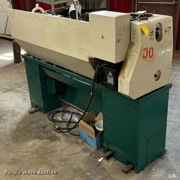 image for item LG9275 Grizzly G9036  lathe