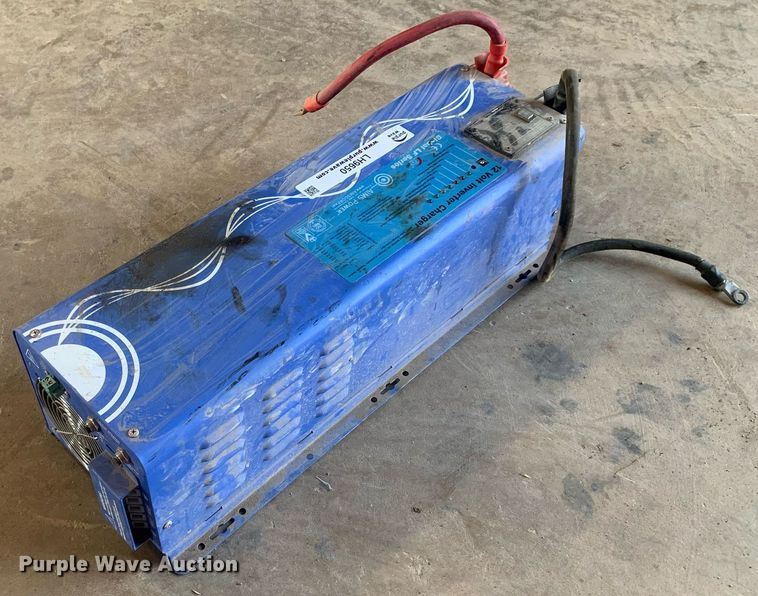 image for item LH9650 Aims Power  inverter