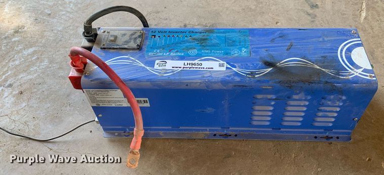 image for item LH9650 Aims Power  inverter