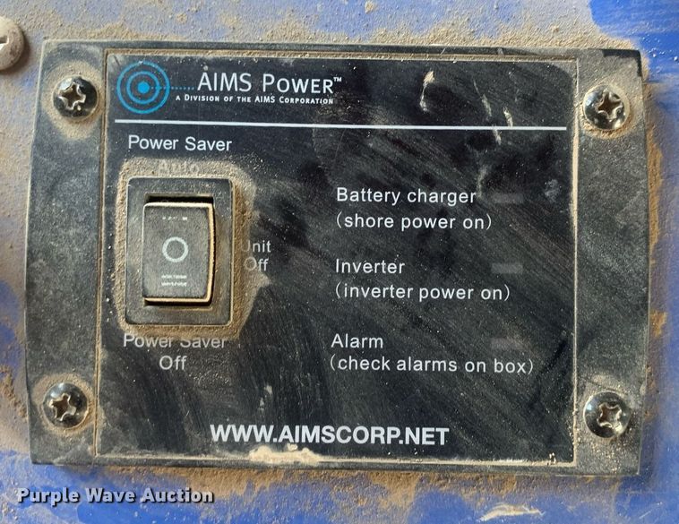 image for item LH9650 Aims Power  inverter