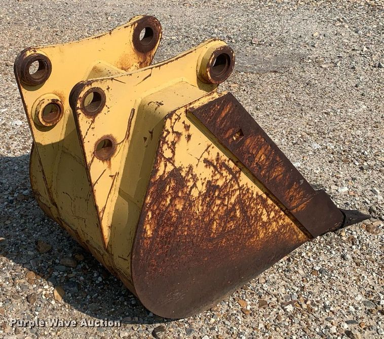 image for item LH9655 Caterpillar  excavator bucket