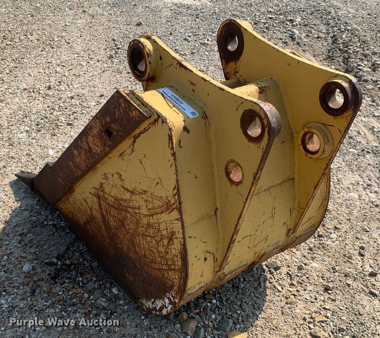 image for item LH9655 Caterpillar  excavator bucket