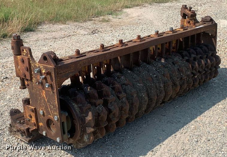 image for item LH9656 7' W cultipacker