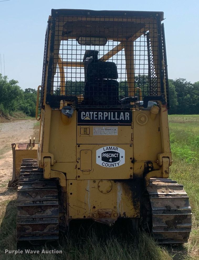 image for item LH9659 1994 Caterpillar D4C XL  dozer