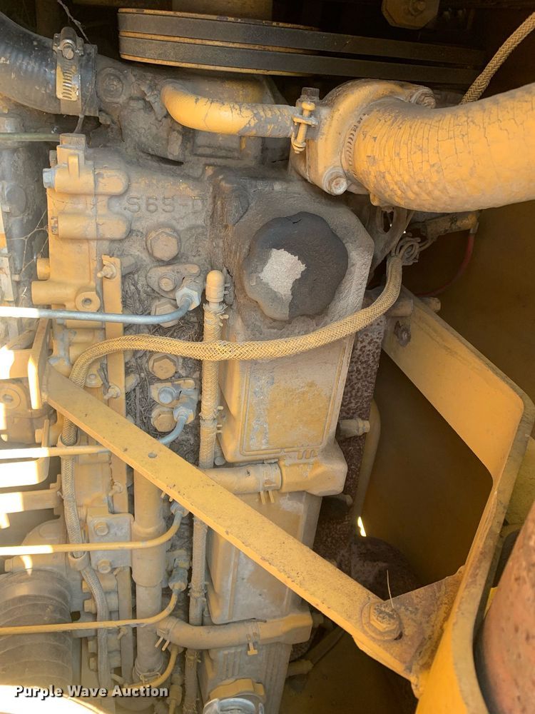 image for item LH9659 1994 Caterpillar D4C XL  dozer