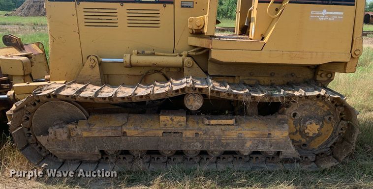 image for item LH9659 1994 Caterpillar D4C XL  dozer