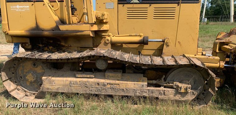 image for item LH9659 1994 Caterpillar D4C XL  dozer