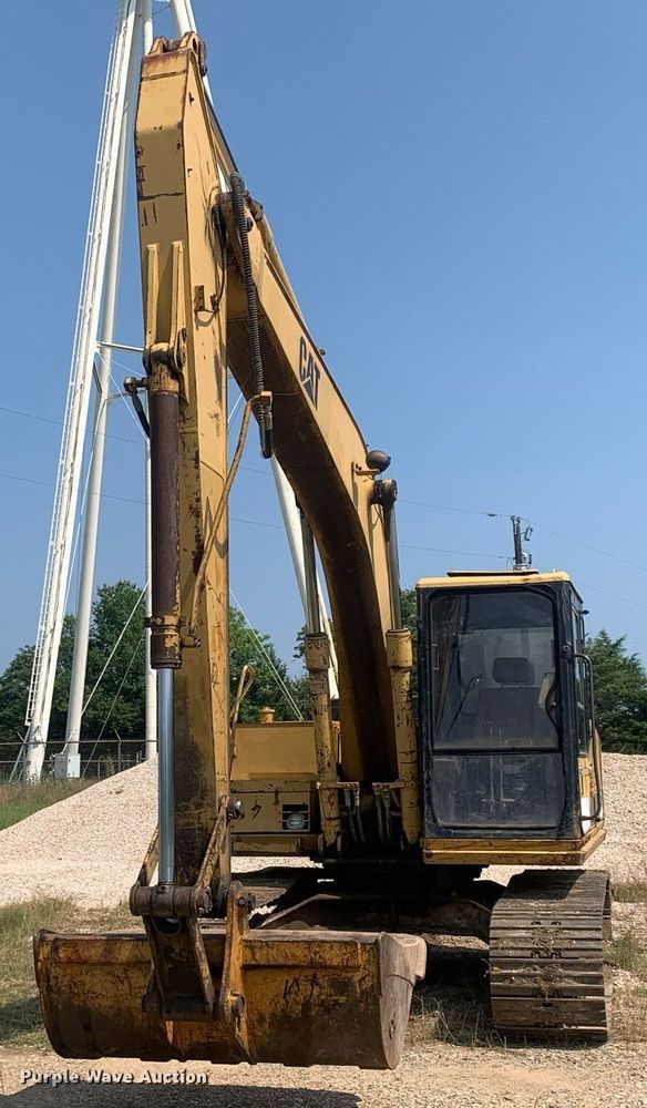 image for item LH9660 1991 Caterpillar E120B  excavator